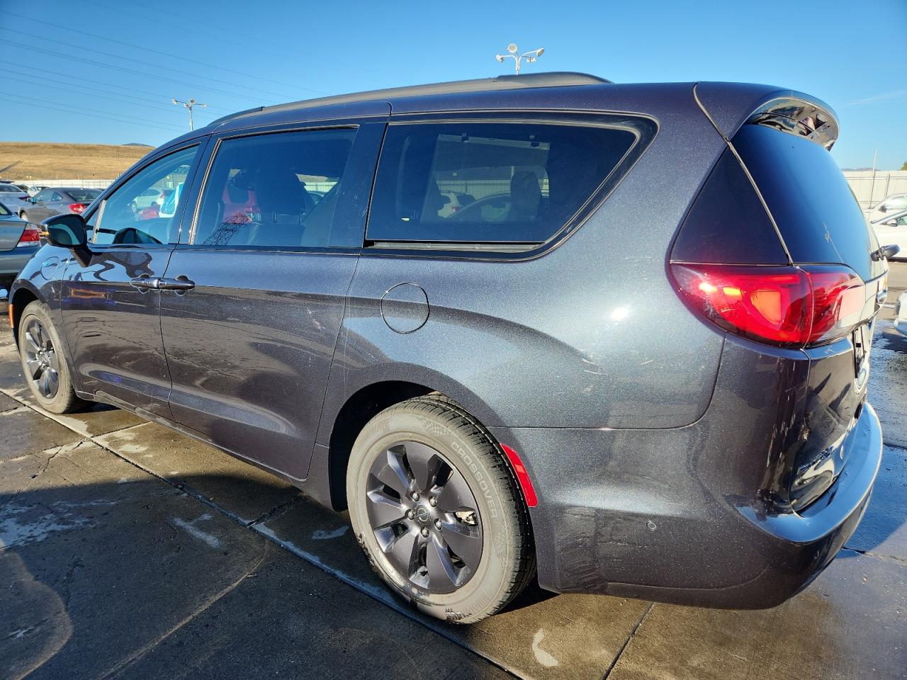 CHRYSLER PACIFICA HYBRID LIMITED