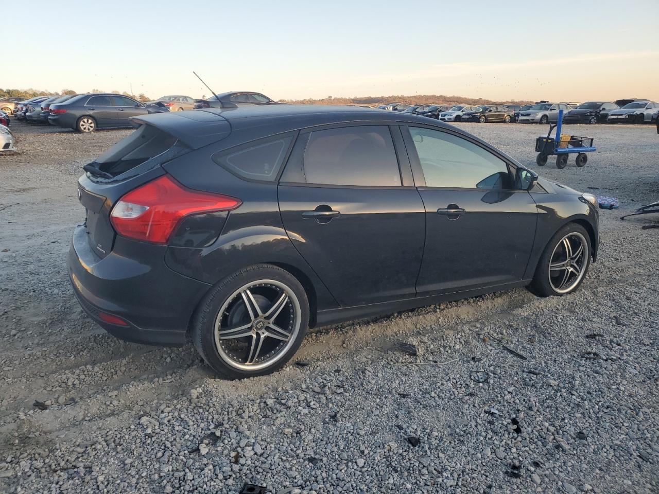 FORD FOCUS SE