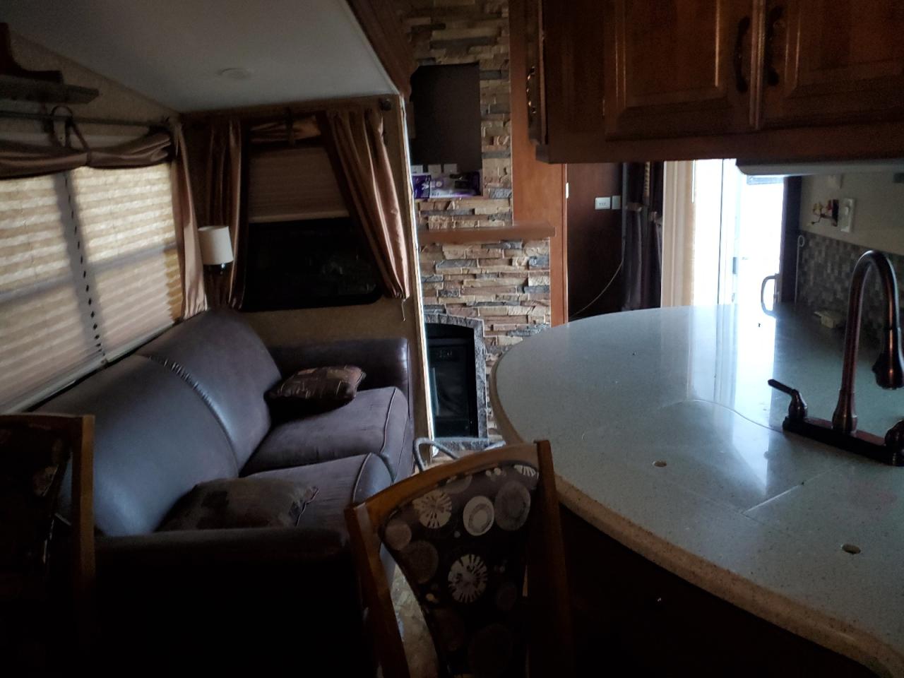 Lot #3286665312 2014 WILDCAT GRAND LODG