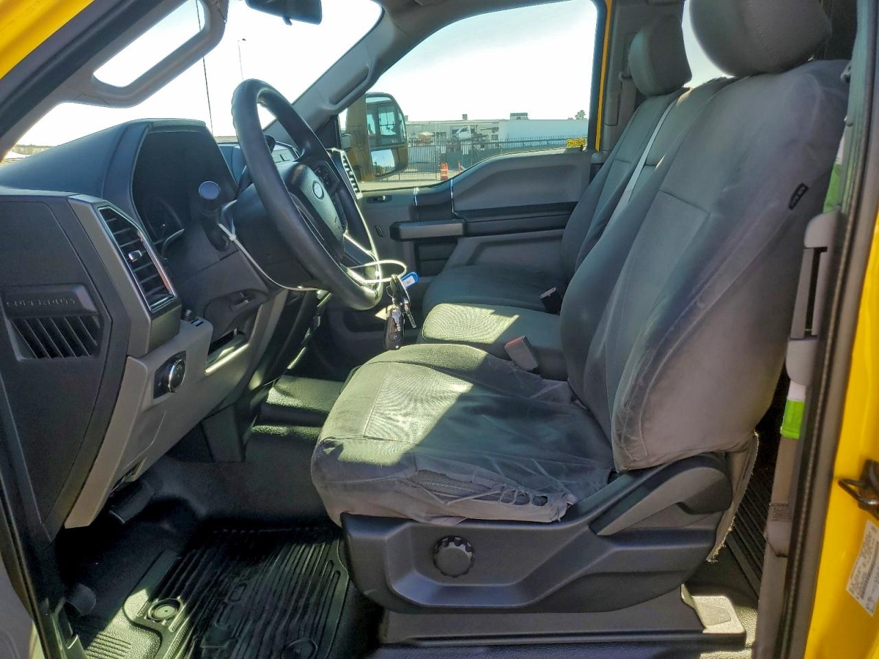 Lot #3311537237 2019 FORD F450 SUPER