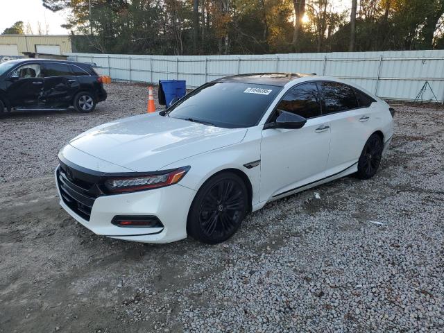2018 HONDA ACCORD TOU - 1HGCV1F96JA144143