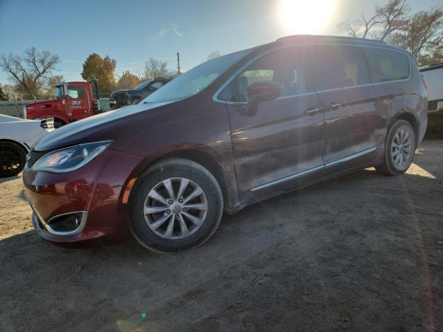 Global Auto Auctions: 2017 CHRYSLER PACIFICA T