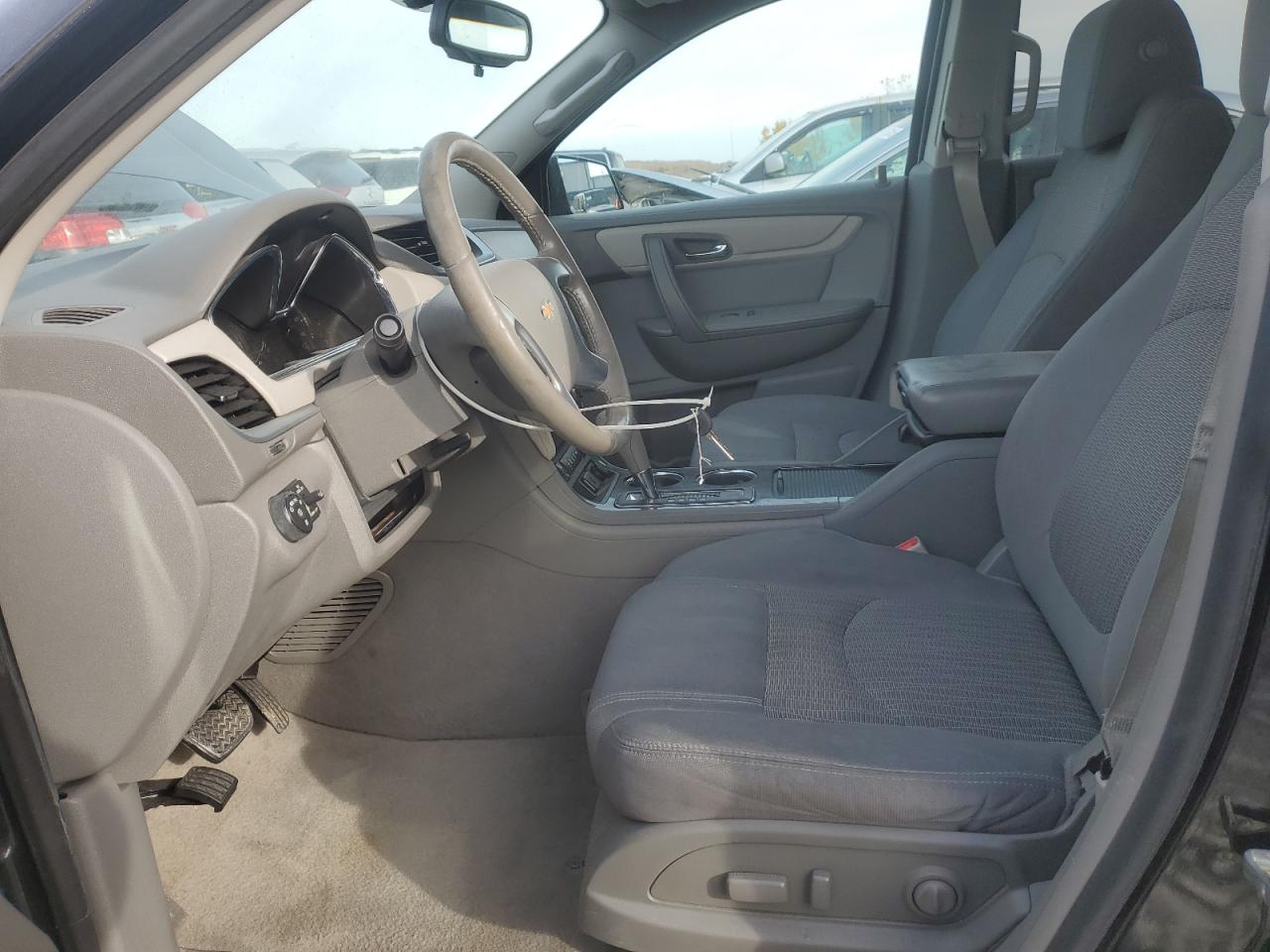 CHEVROLET TRAVERSE LT