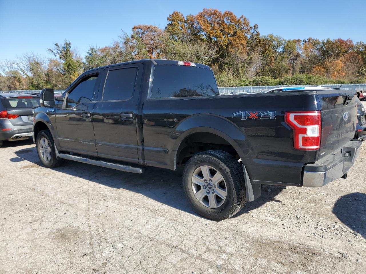 FORD F-150 SUPERCREW