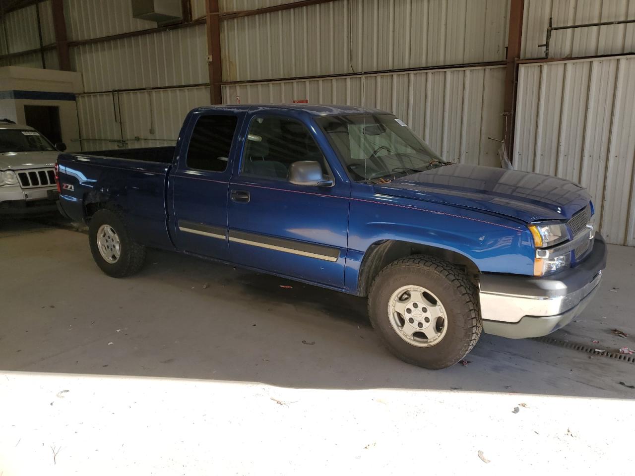 Lot #3301820385 2003 CHEVROLET SILVERADO