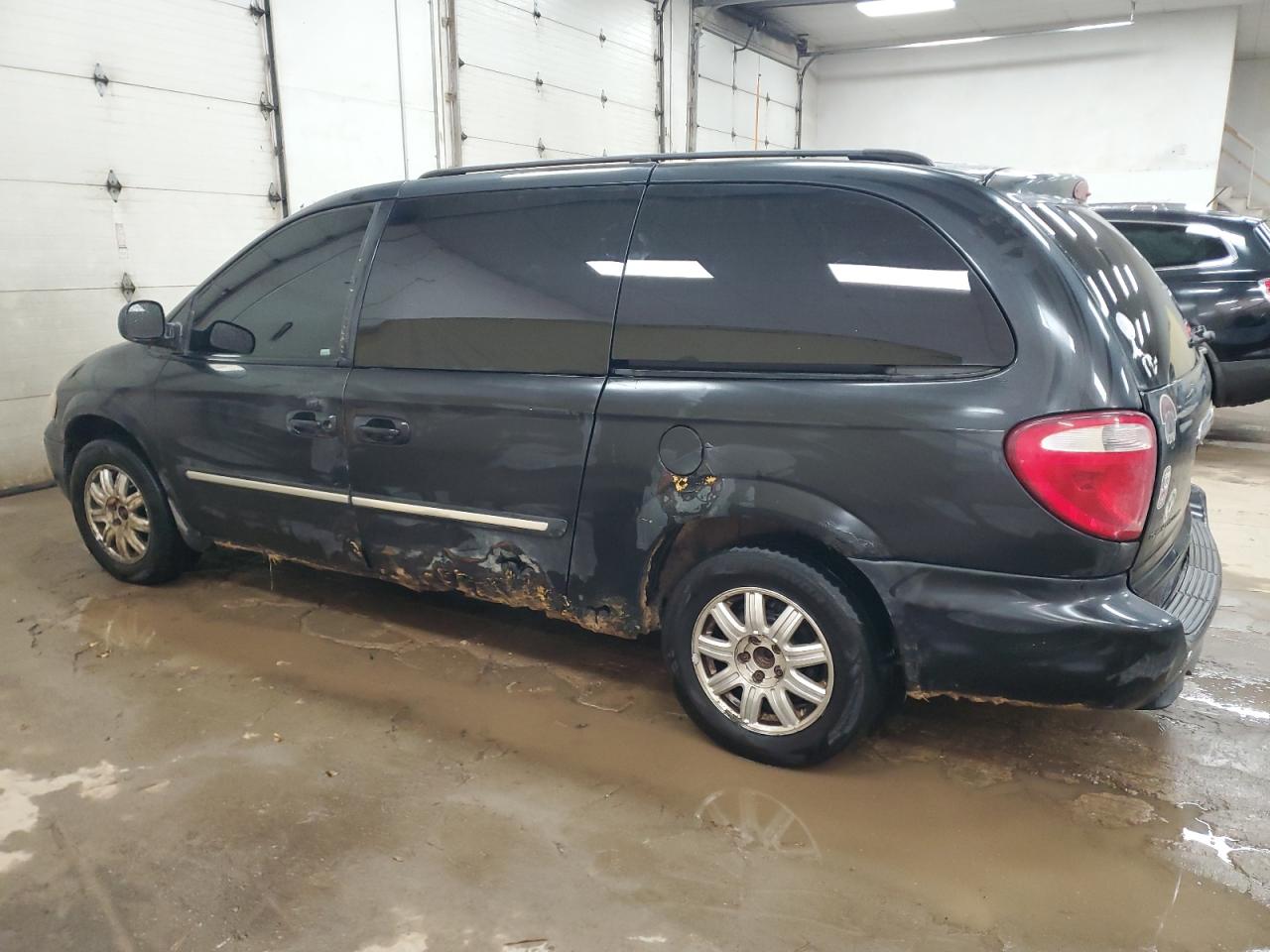 Lot #3292394316 2007 CHRYSLER TOWN & COU