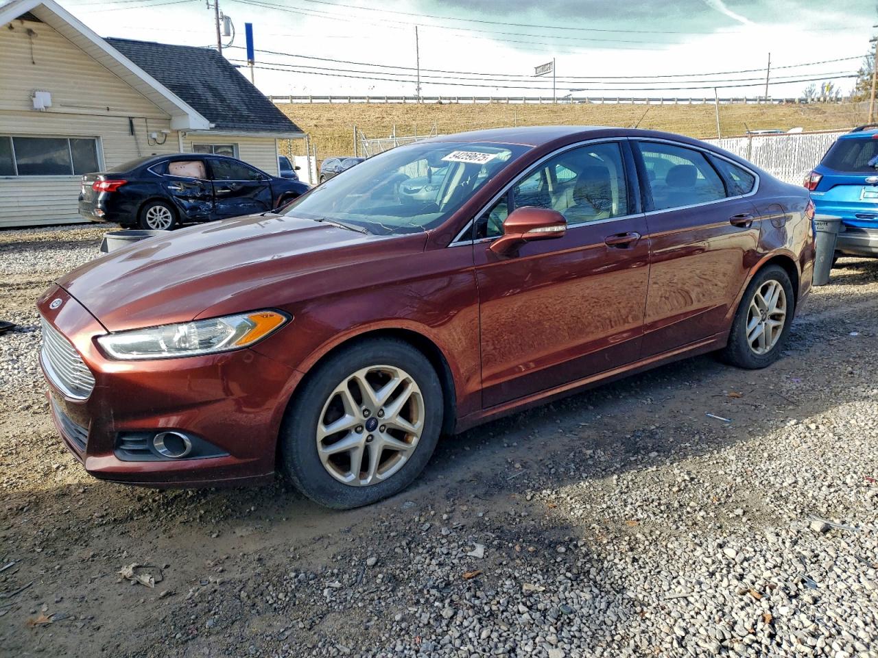 FORD FUSION SE