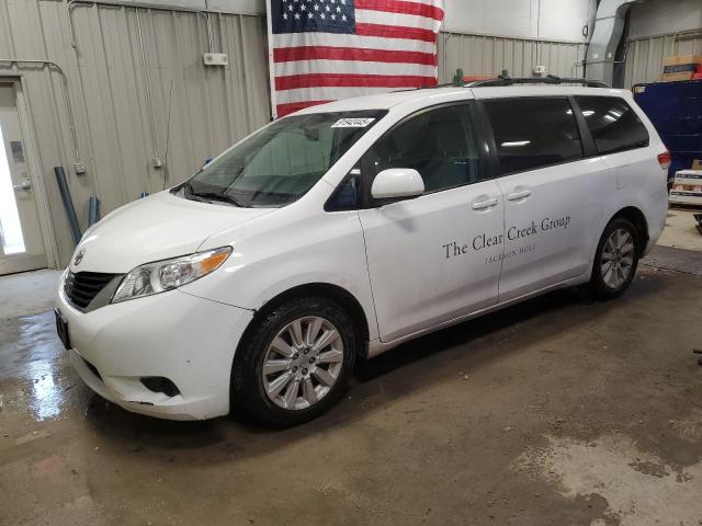 2013 TOYOTA SIENNA LE #3287719164