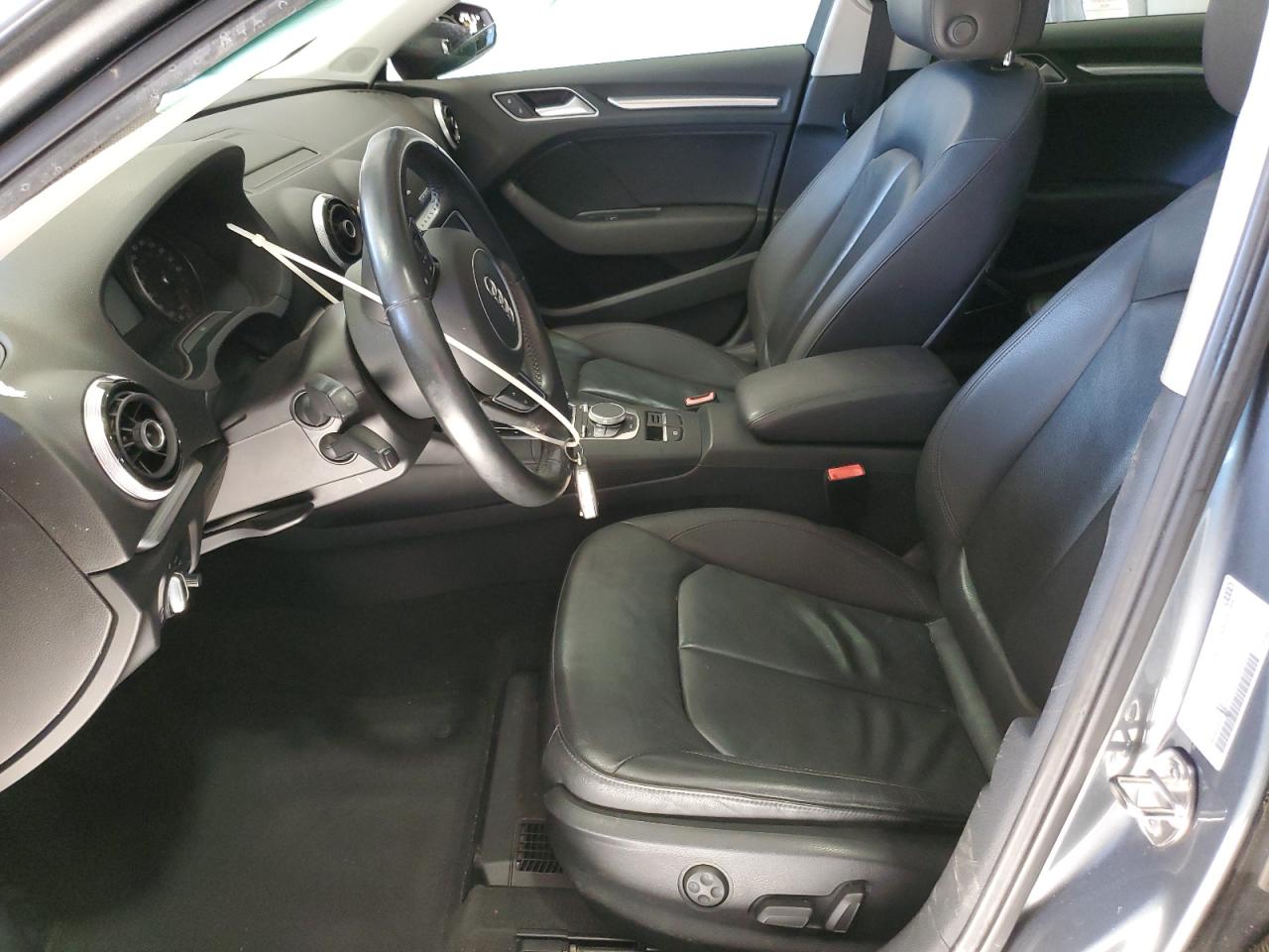 AUDI A3 PRESTIGE S-LINE