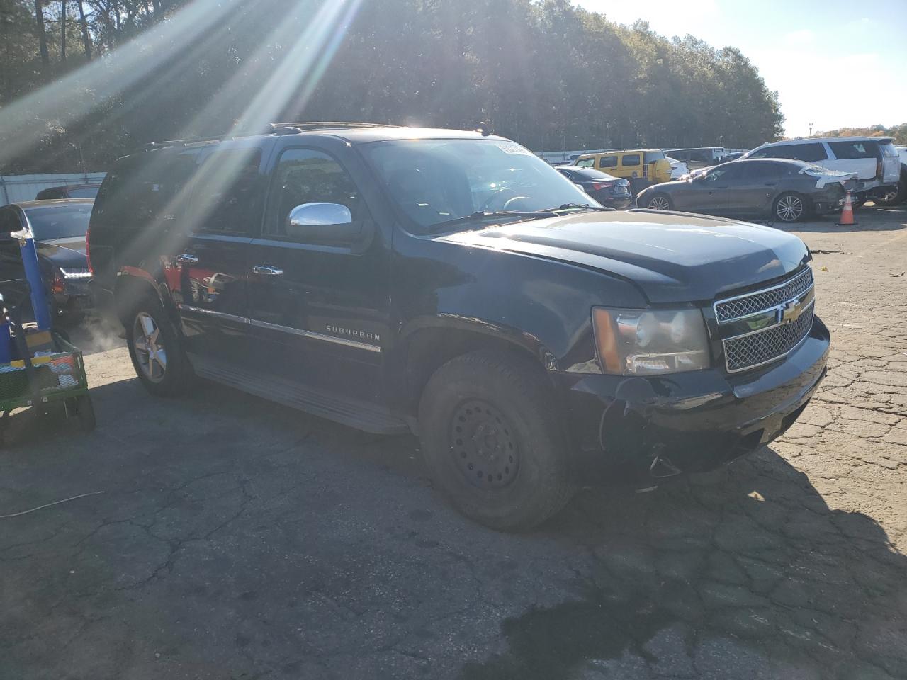 CHEVROLET SUBURBAN C1500 LTZ