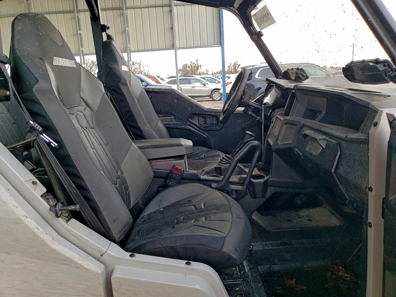 Lot #3302698006 2025 POLARIS GENERAL 4