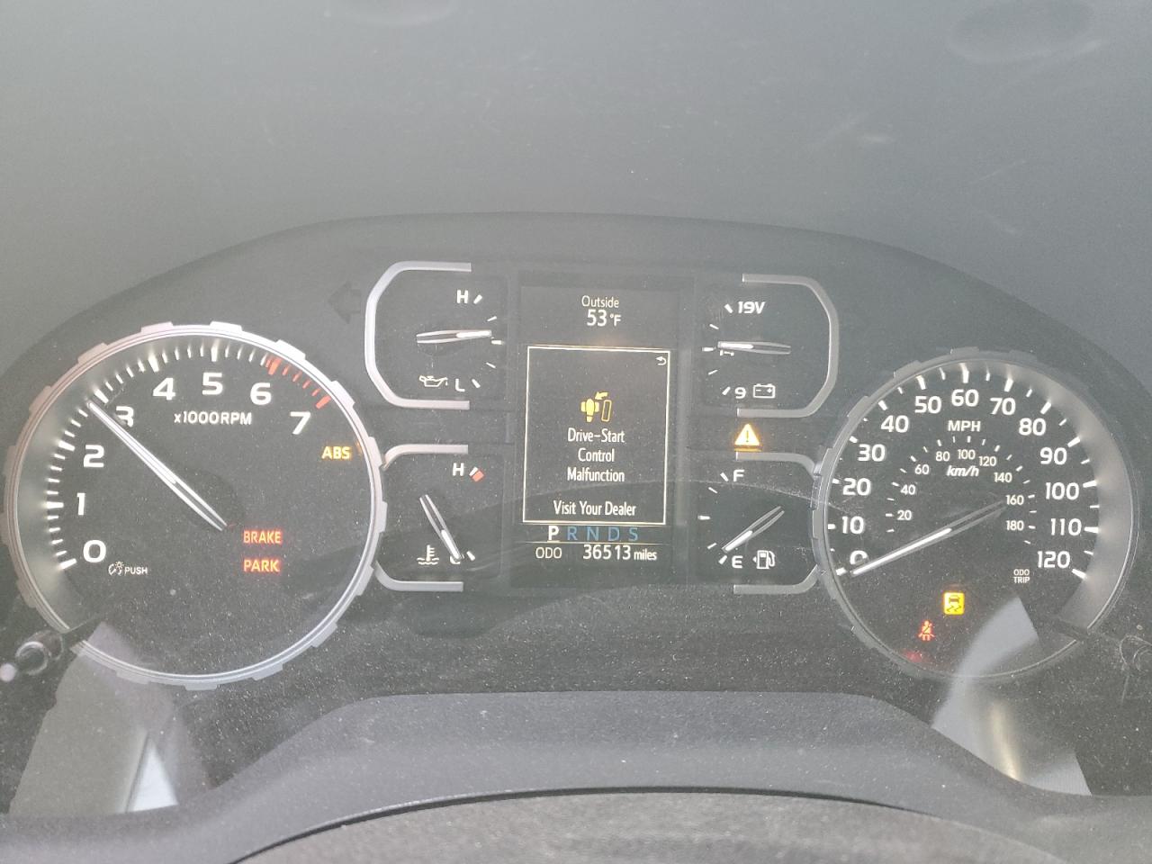 TOYOTA TUNDRA DOUBLE CAB SR