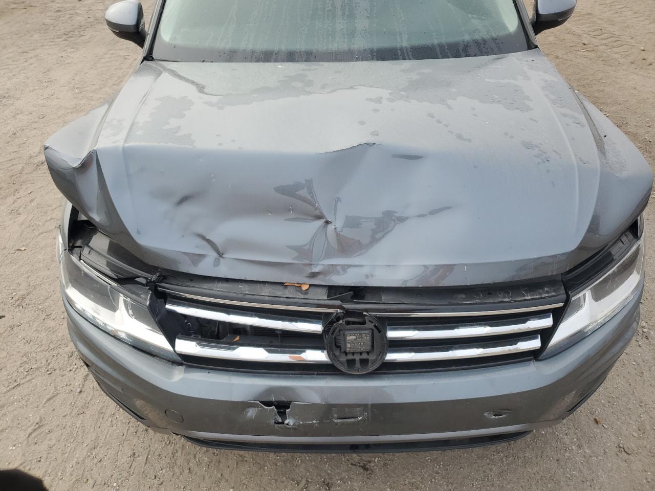 VOLKSWAGEN TIGUAN SE