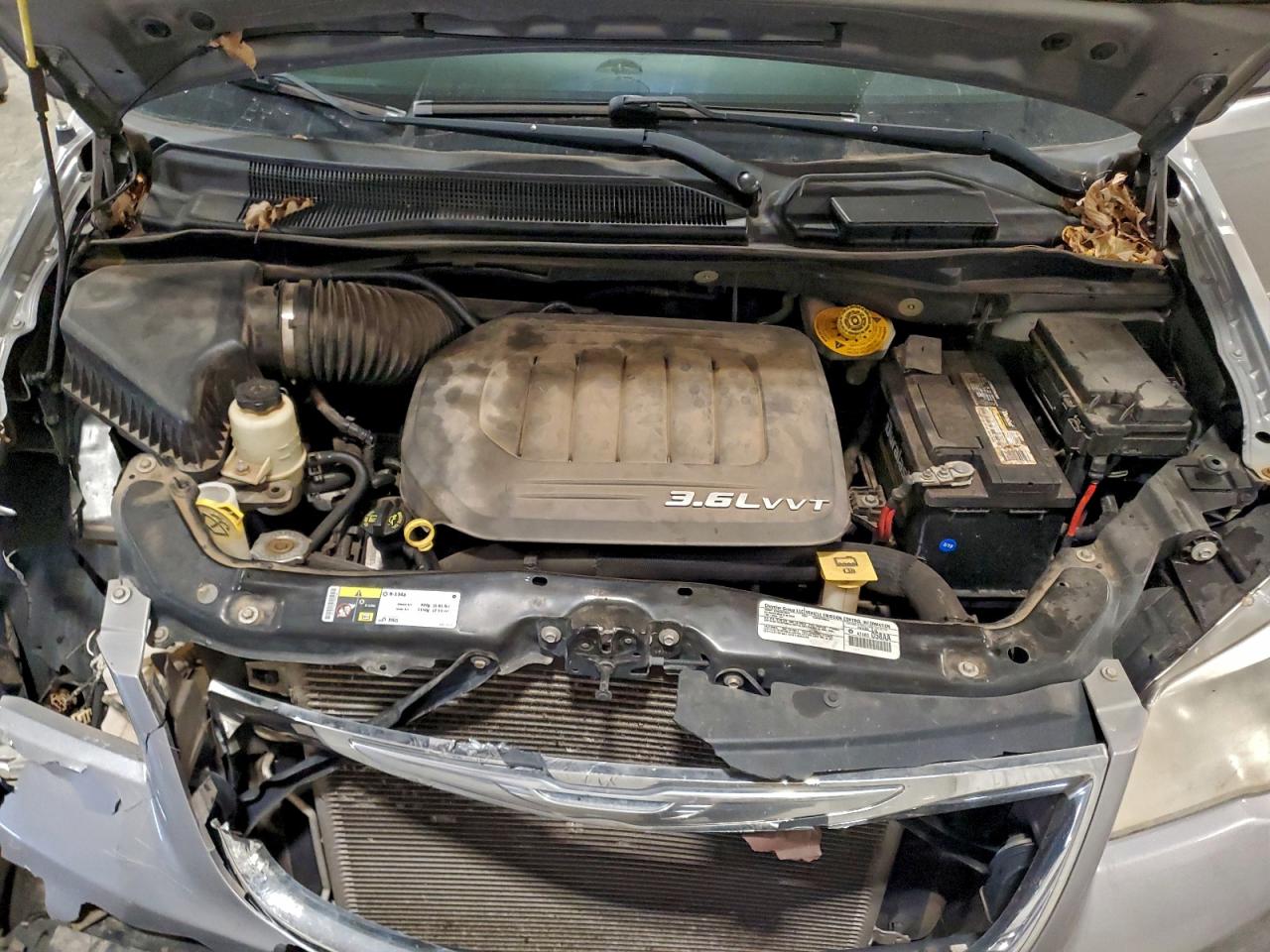 CHRYSLER TOWN & COUNTRY TOURING