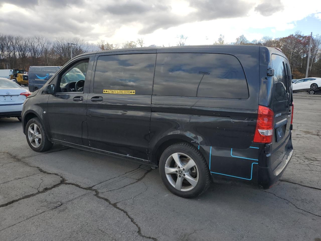 MERCEDES-BENZ METRIS