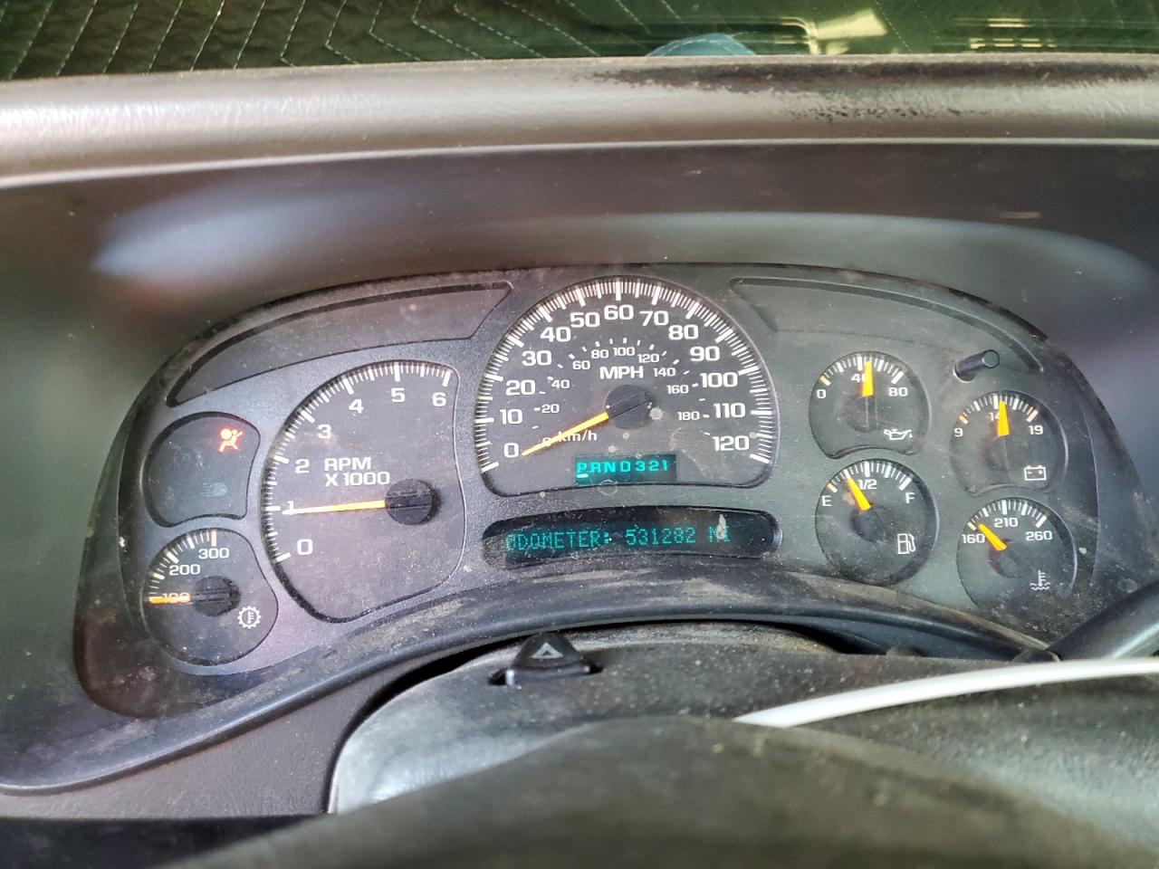 Lot #3302695041 2005 GMC SIERRA C25