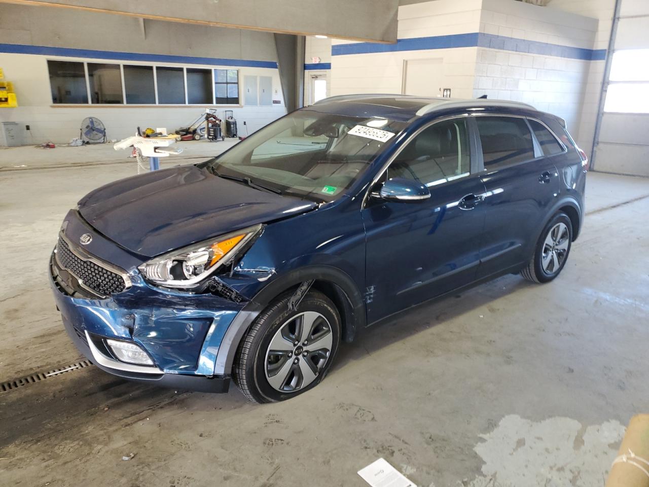 KIA NIRO TOURING