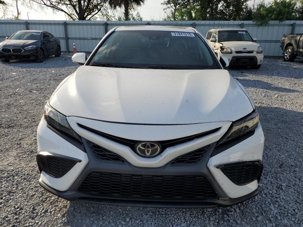 Lot #3302799933 2021 TOYOTA CAMRY SE