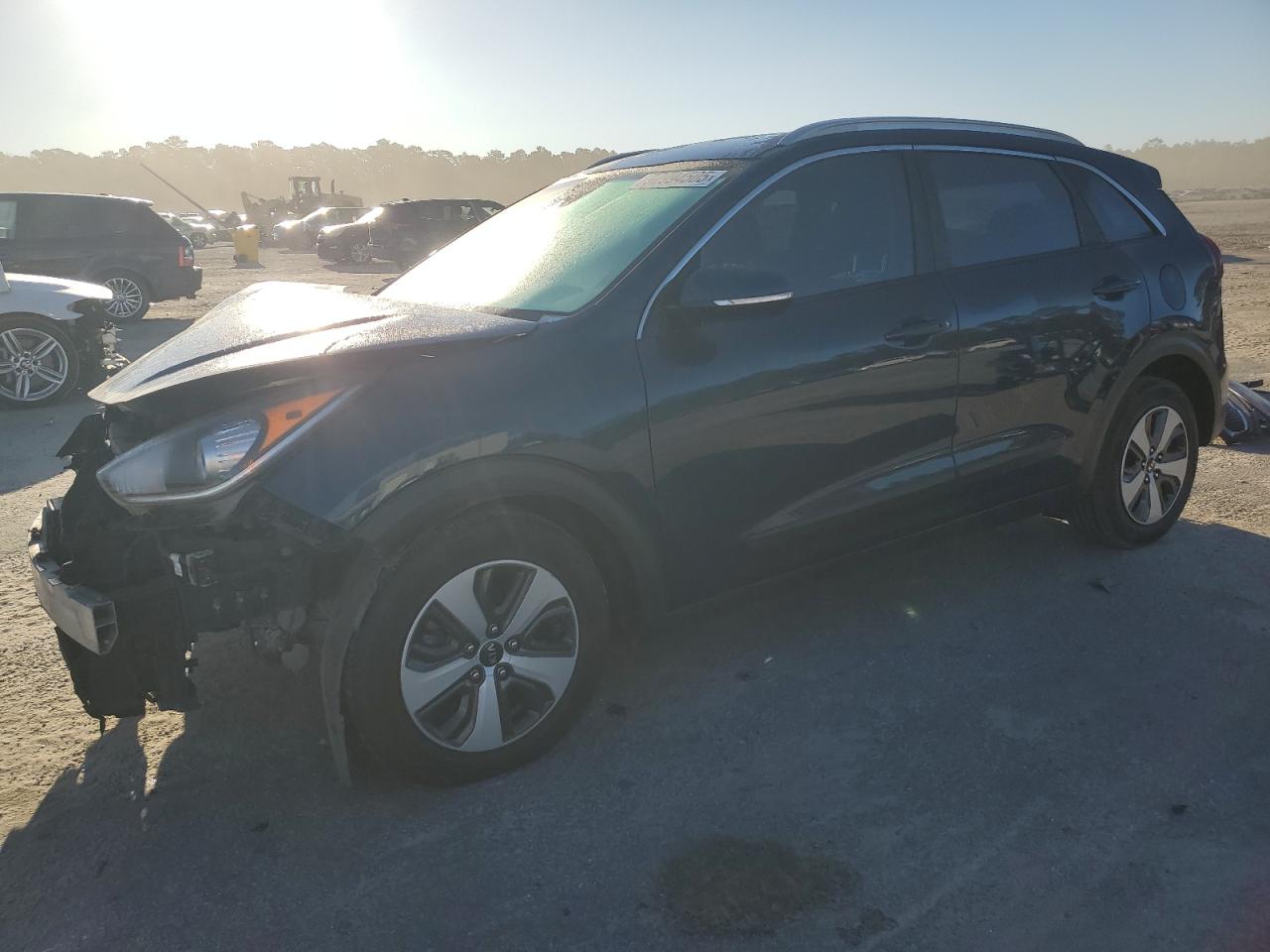 KIA NIRO EX