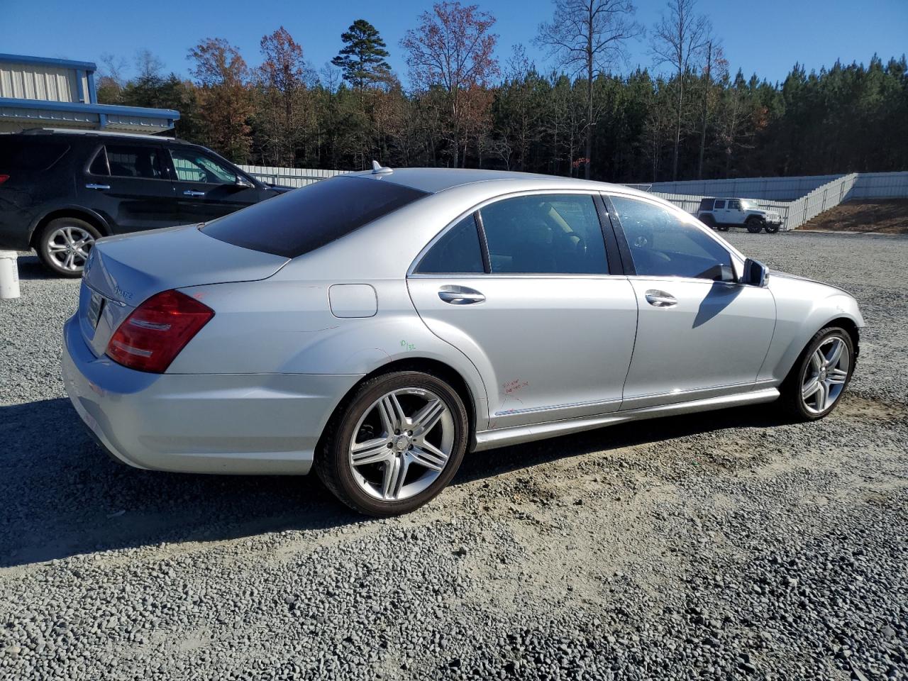 MERCEDES-BENZ S-CLASS 550 4MATIC