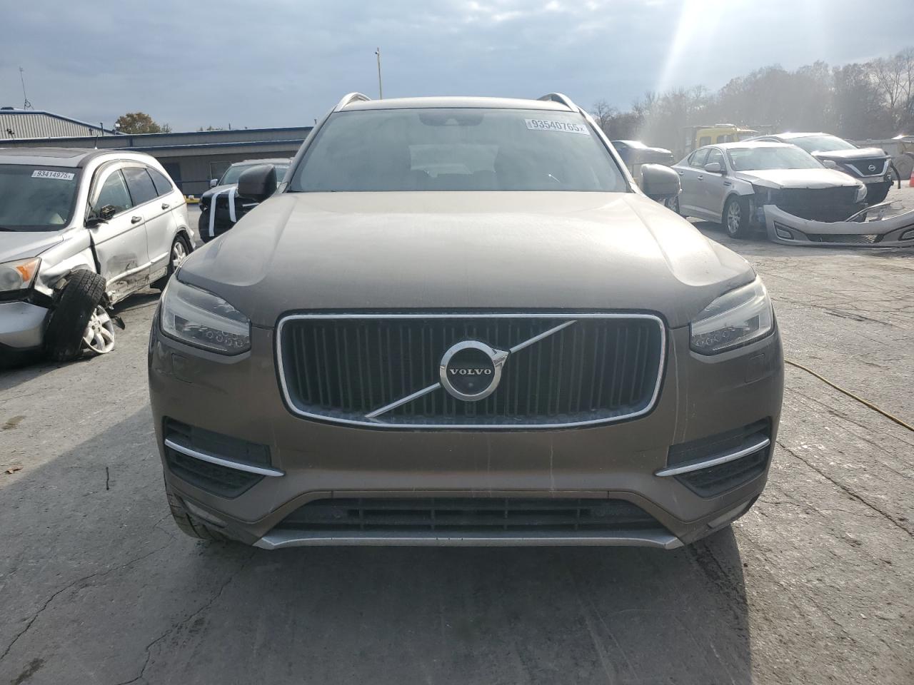 VOLVO XC90 T6
