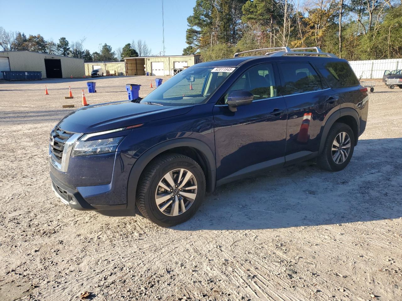 NISSAN PATHFINDER SL