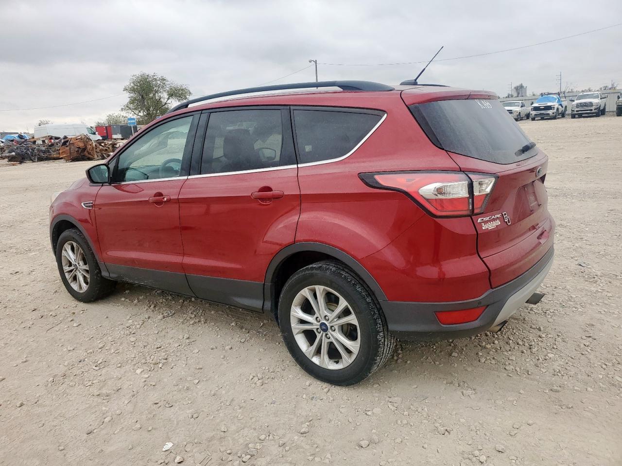 Lot #3311725269 2017 FORD ESCAPE SE