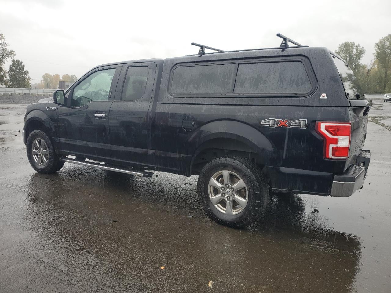 FORD F-150 SUPER CAB