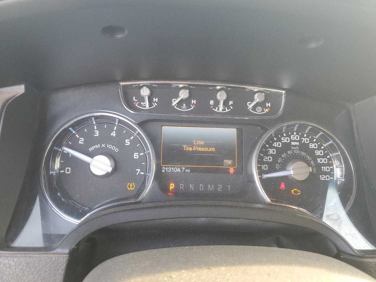 FORD F-150 SUPERCREW