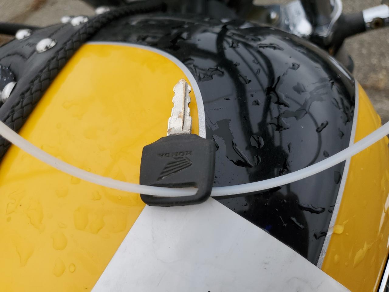 Lot #3282369259 1997 HONDA VT1100 C2