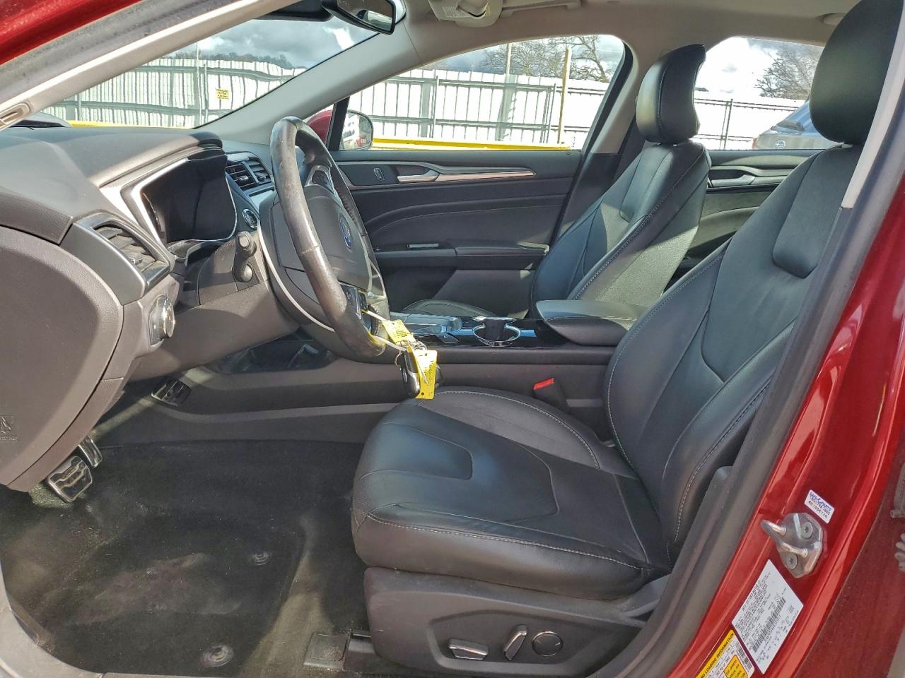 FORD FUSION TITANIUM PHEV