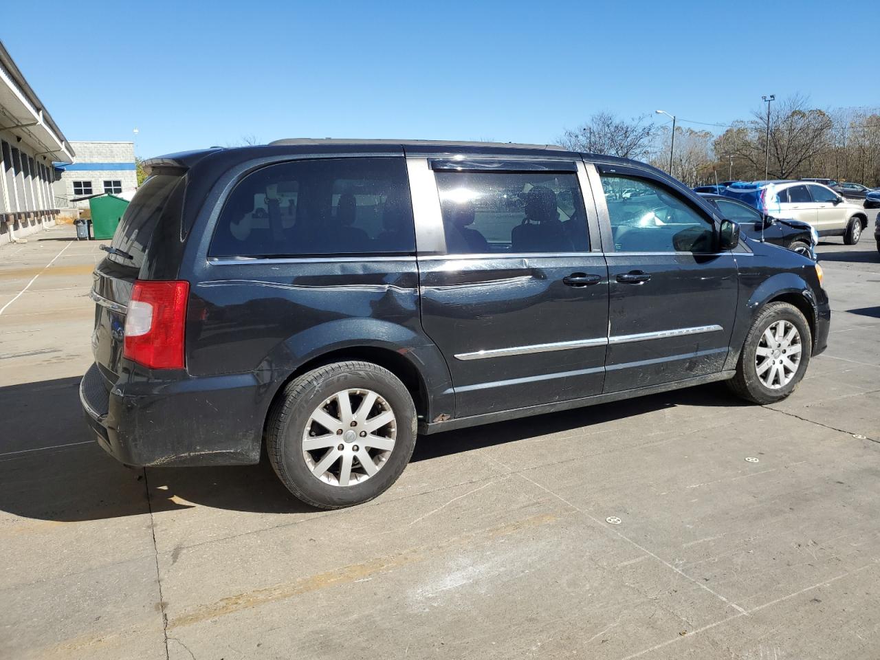 CHRYSLER TOWN & COUNTRY TOURING