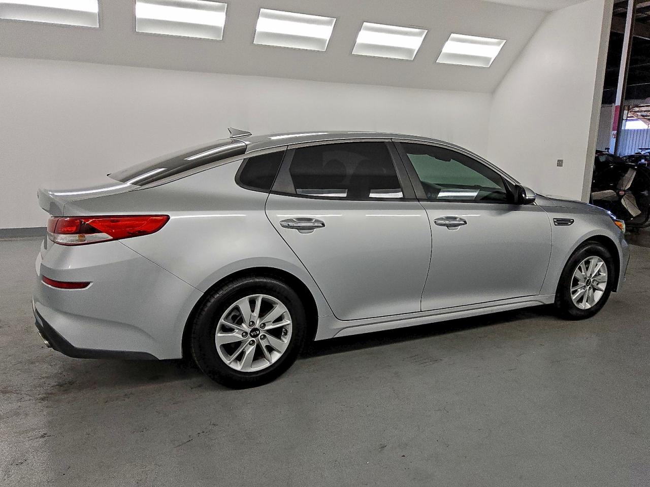 Lot #3317717116 2019 KIA OPTIMA LX