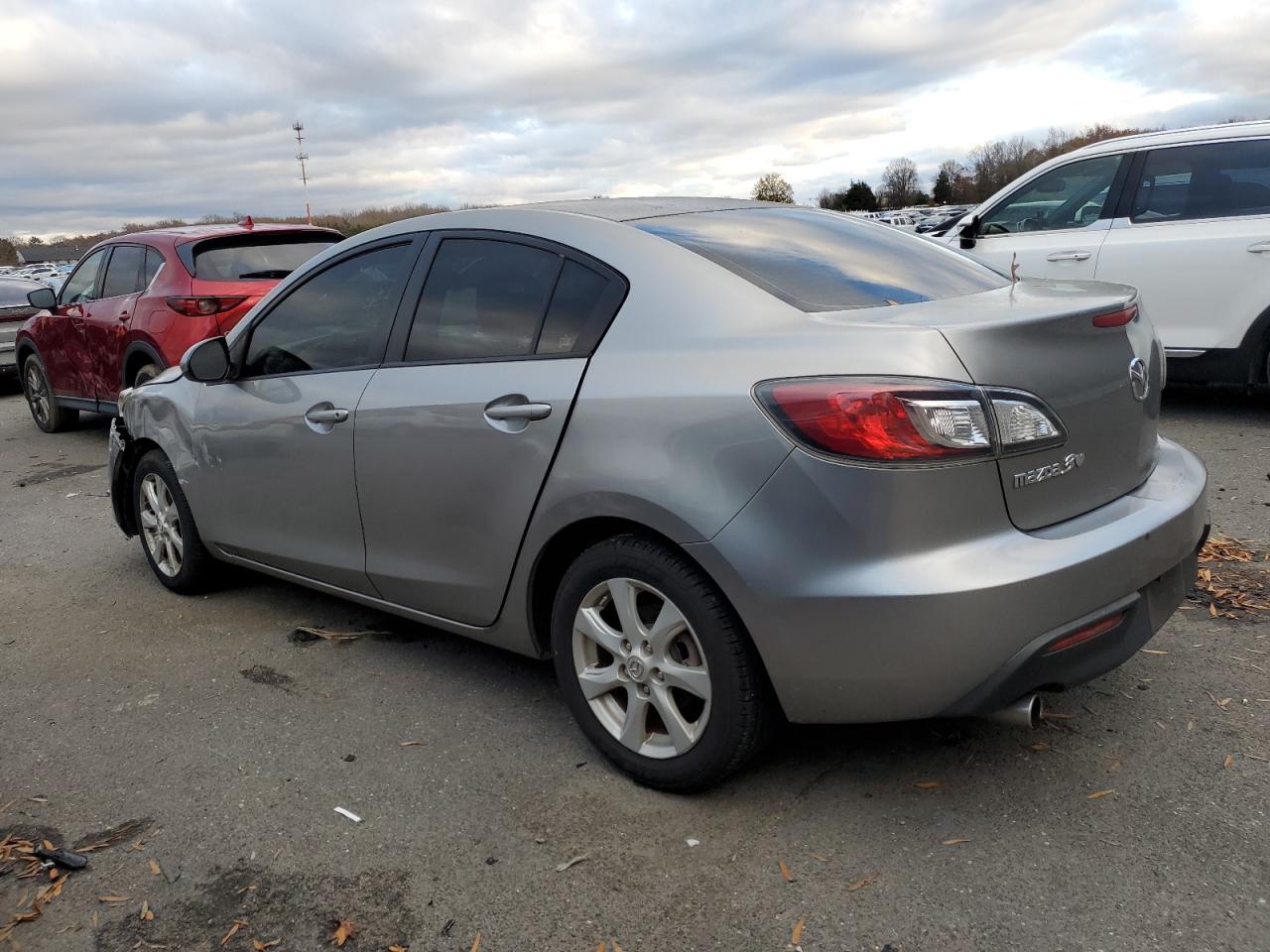 MAZDA 3 I