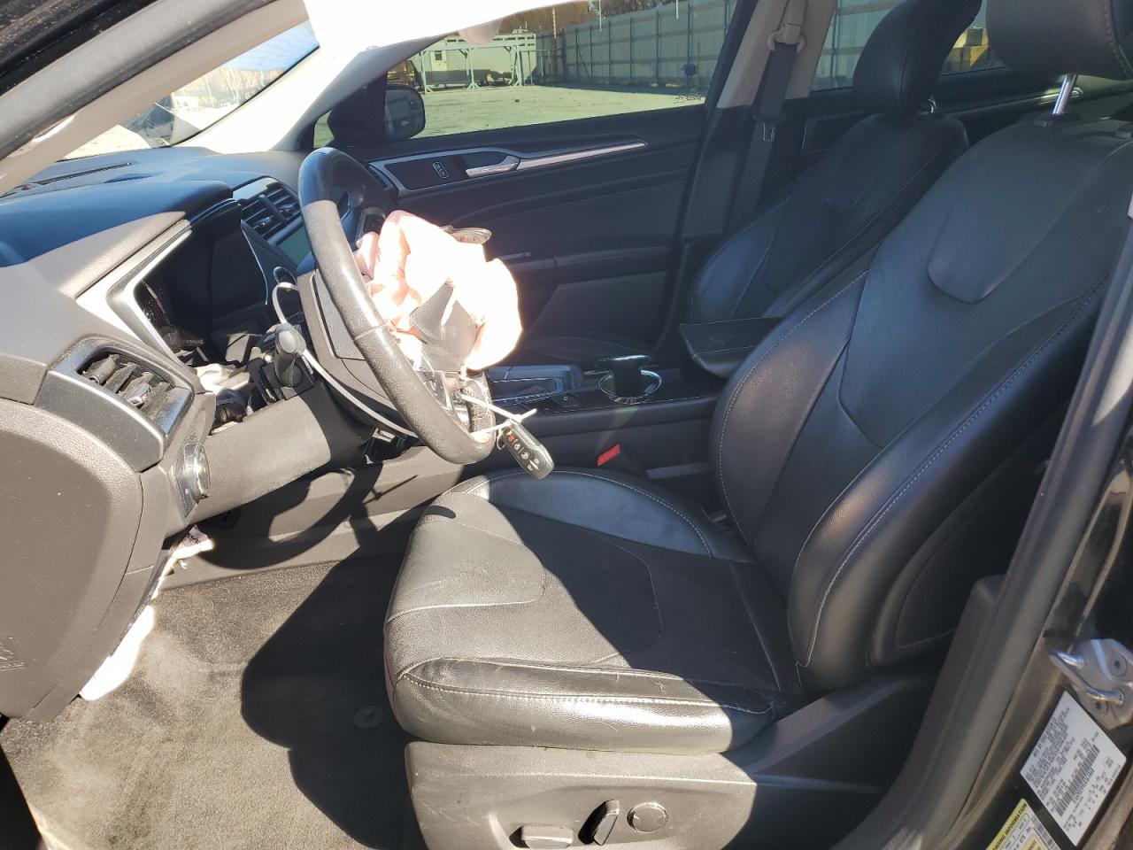 FORD FUSION TITANIUM