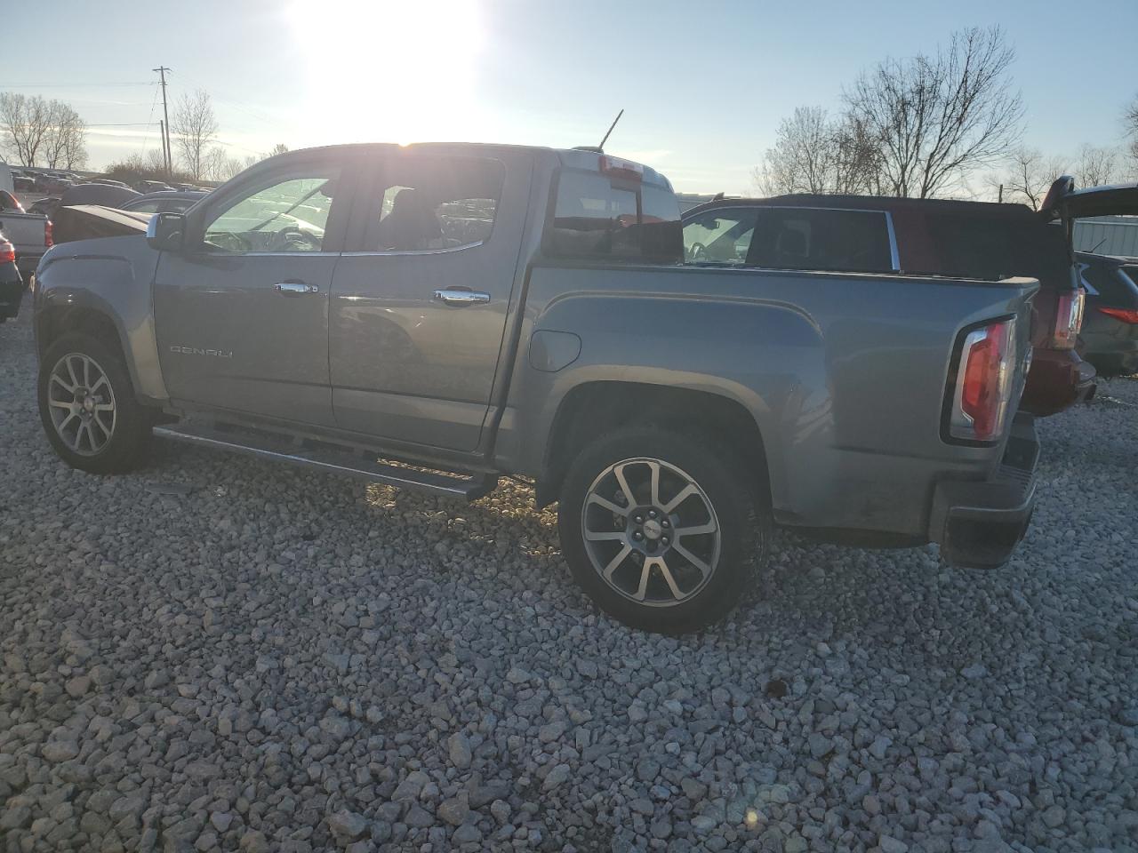 GMC CANYON DENALI