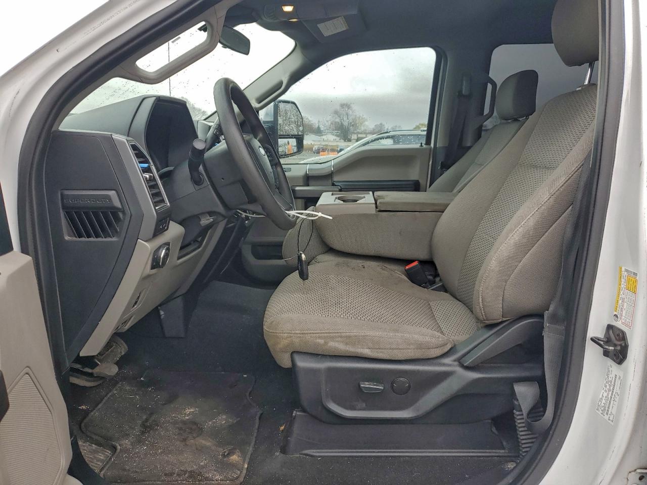 FORD F-350 SUPER DUTY