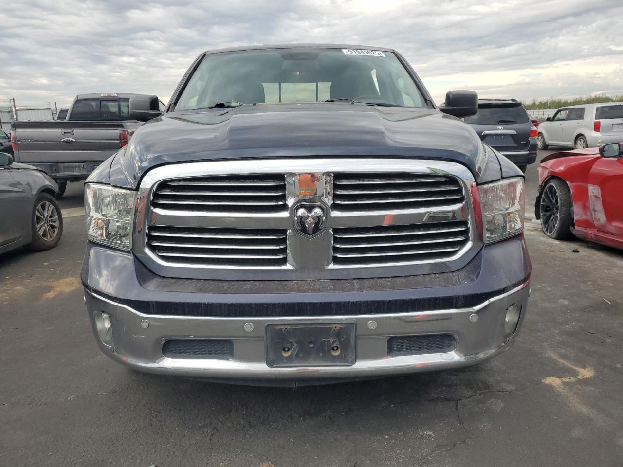 RAM 1500 SLT
