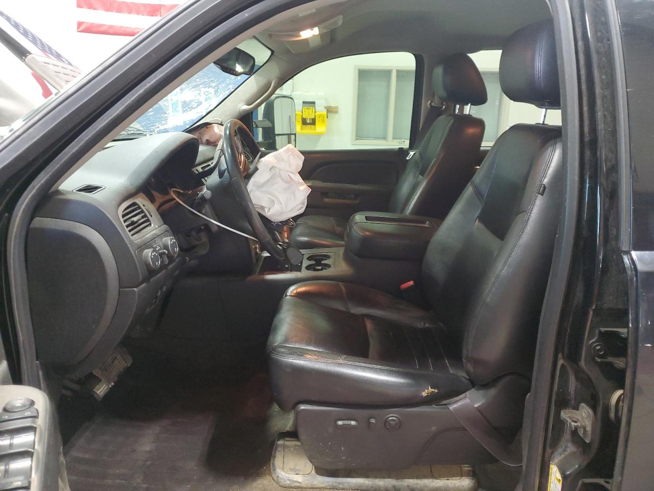 CHEVROLET SILVERADO K2500 HEAVY DUTY LTZ