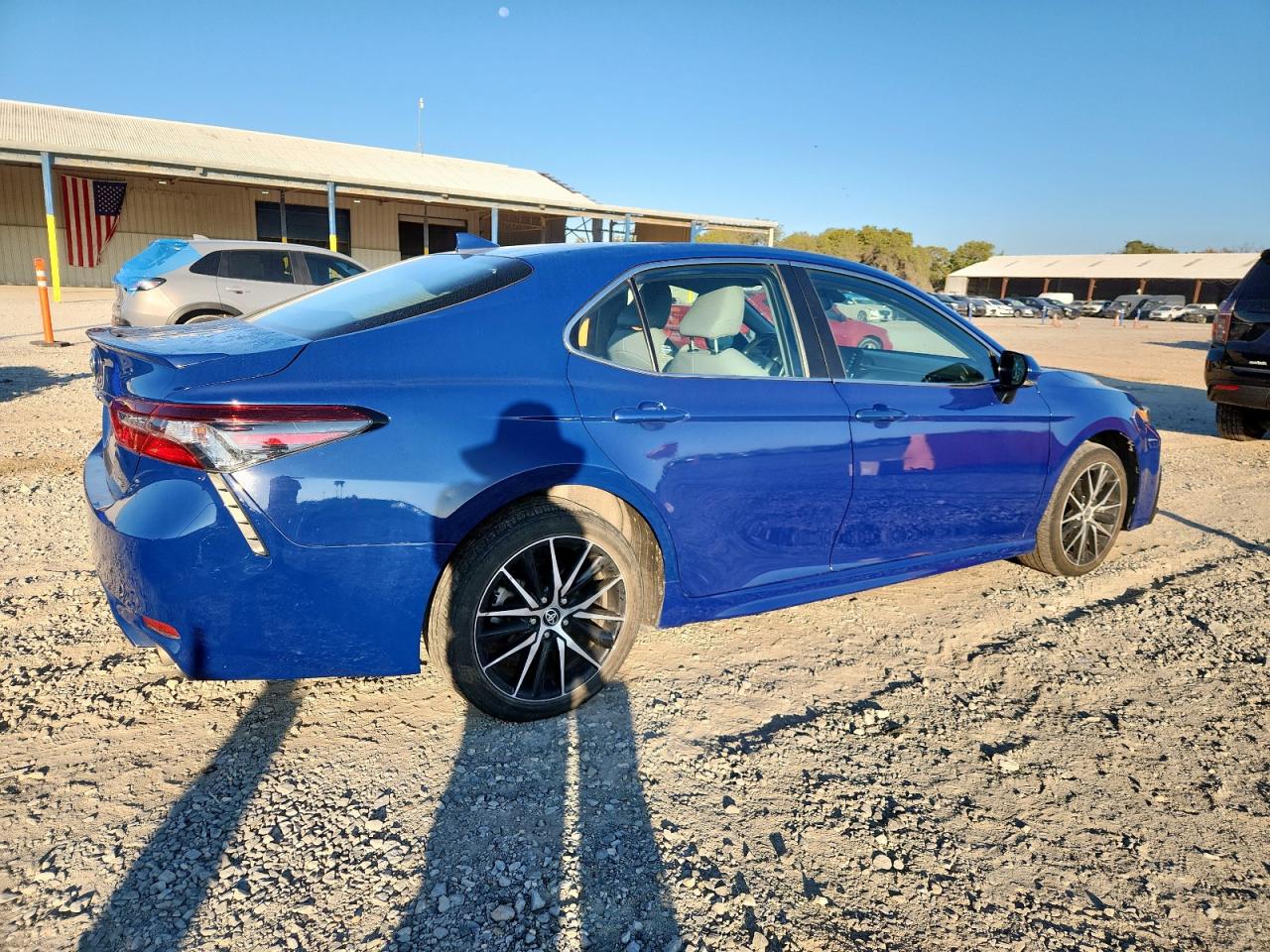 TOYOTA CAMRY SE NIGHT SHADE