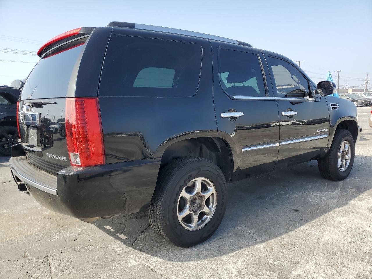 CADILLAC ESCALADE PREMIUM