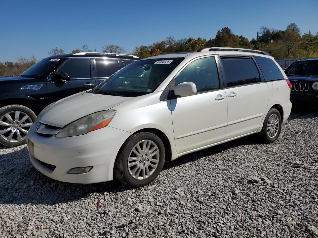 Lot #3281476991 2009 TOYOTA SIENNA XLE