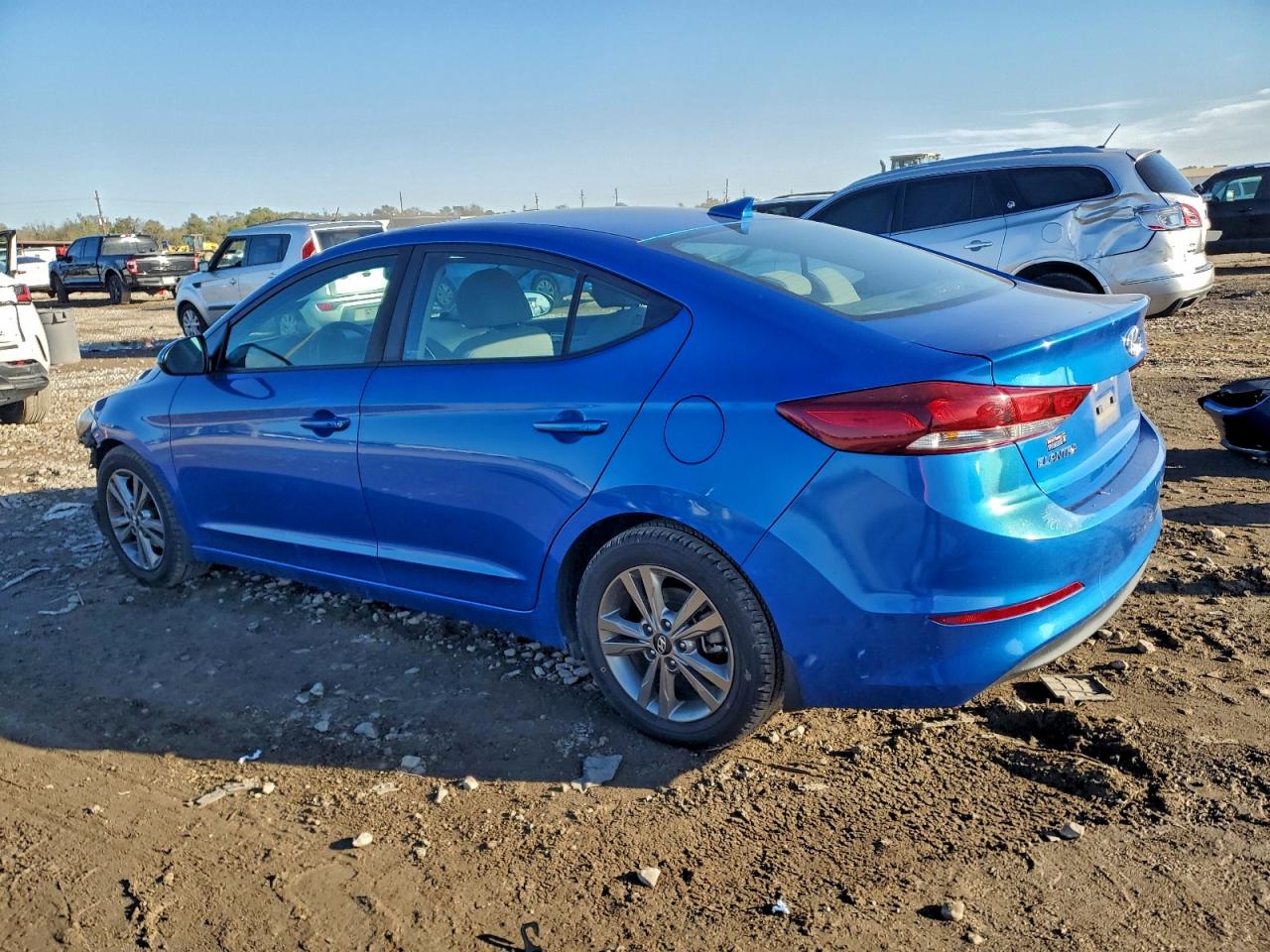 HYUNDAI ELANTRA SEL