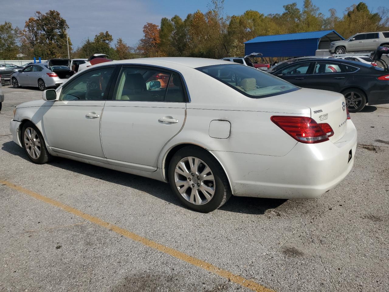 Lot #3284800525 2008 TOYOTA AVALON XL