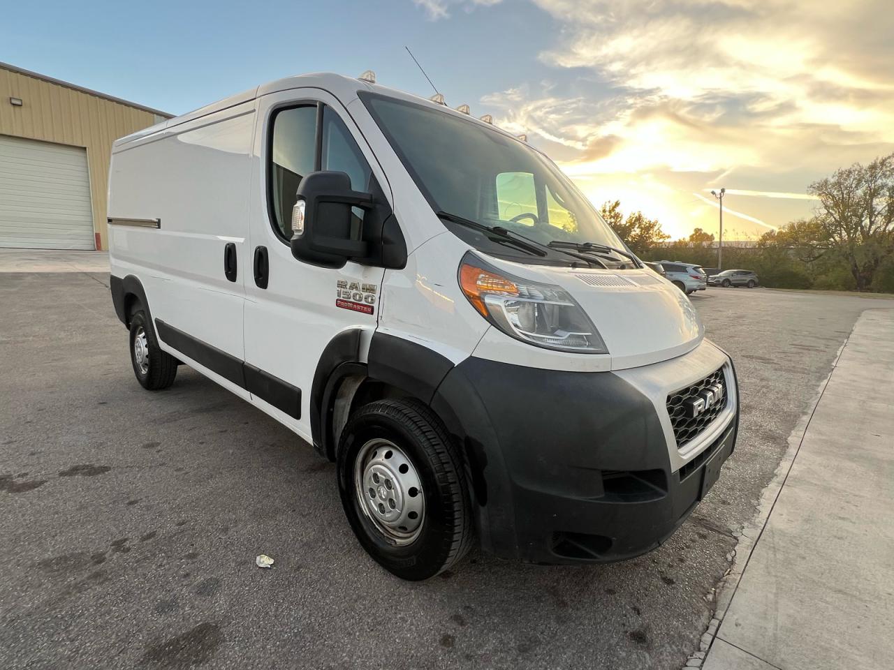 RAM PROMASTER 1500 STANDARD