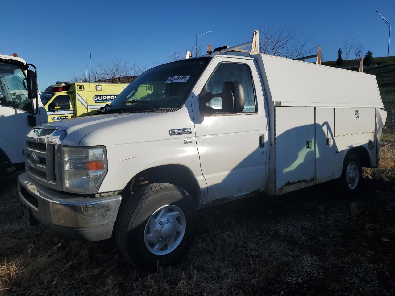 FORD ECONOLINE E350 SUPER DUTY CUTAWAY VAN