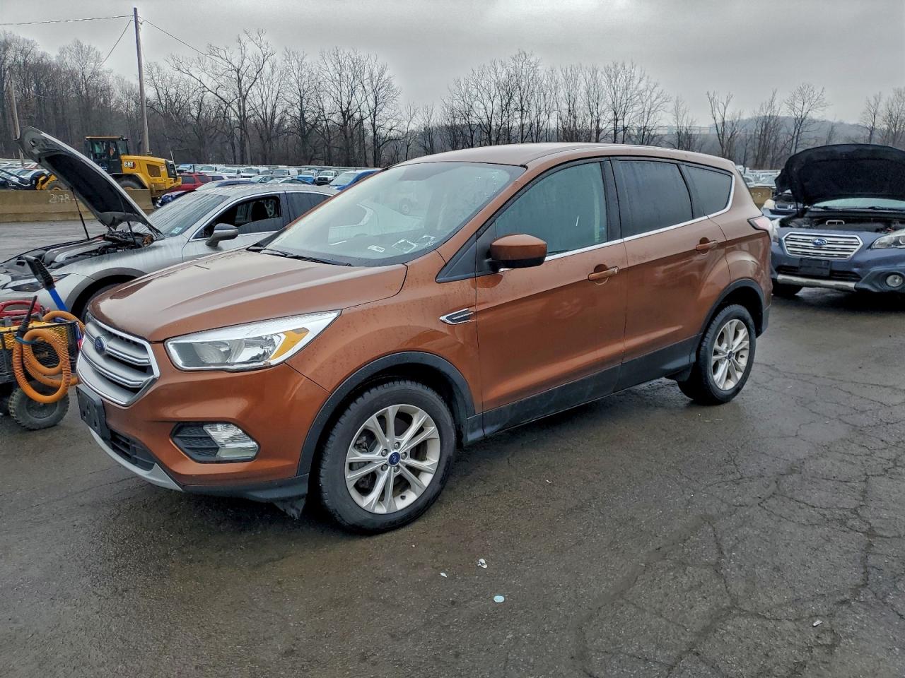 Lot #3301603682 2017 FORD ESCAPE SE
