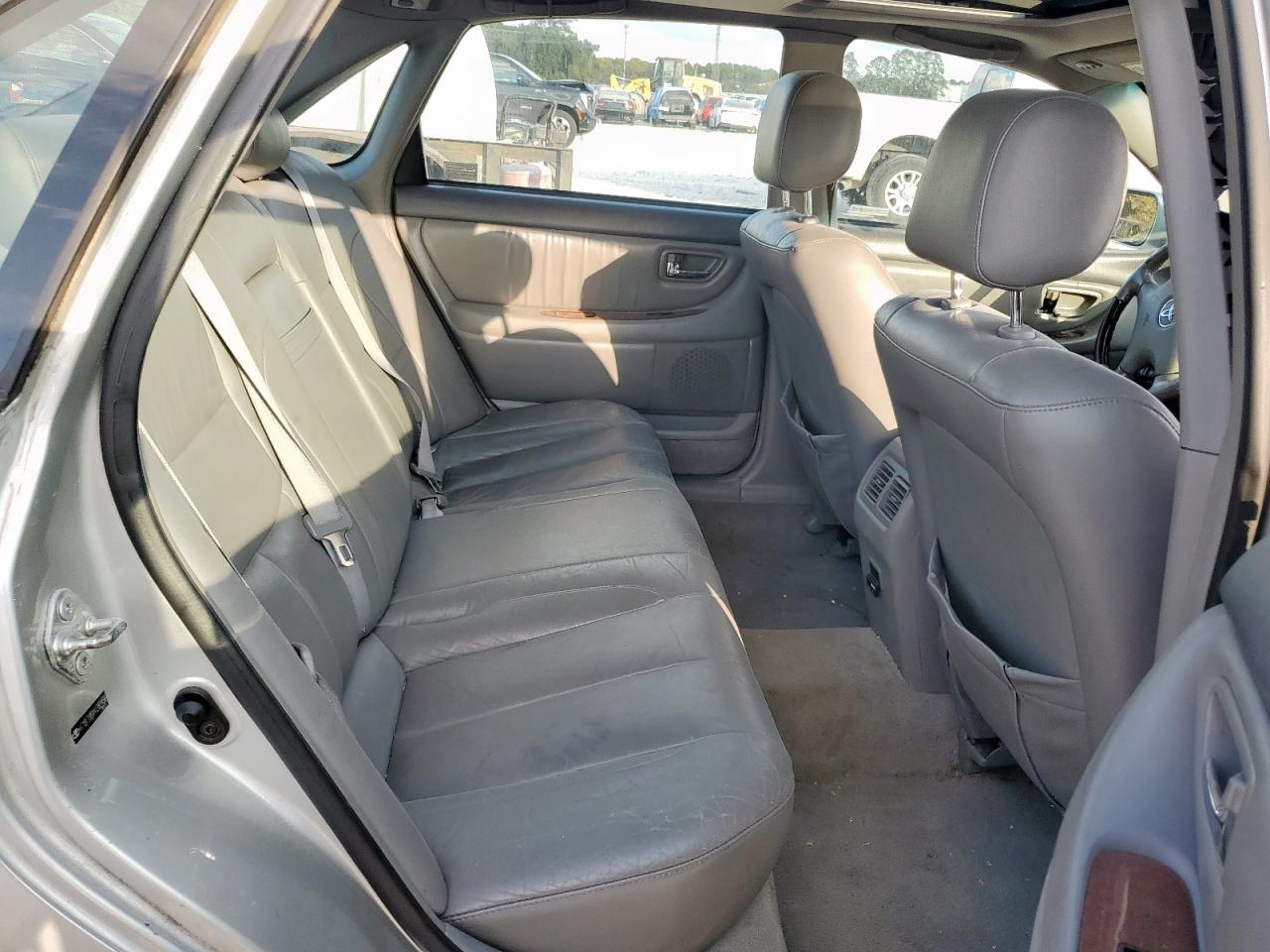 Lot #3291479928 2004 TOYOTA AVALON XL