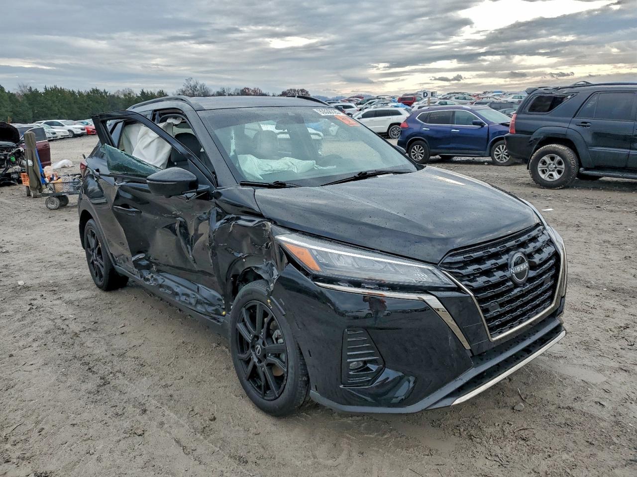 Lot #3311690256 2024 NISSAN KICKS SR