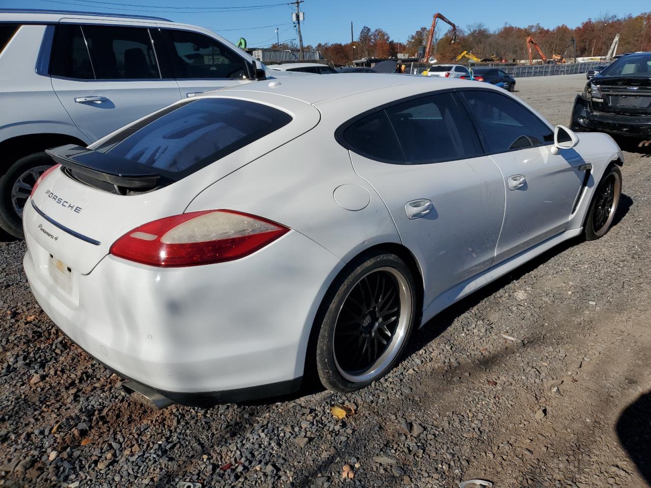 PORSCHE PANAMERA 2